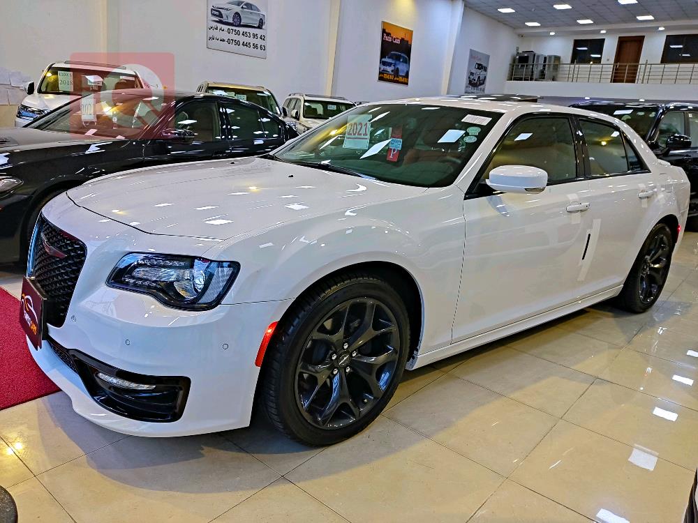 كرايسلر 300